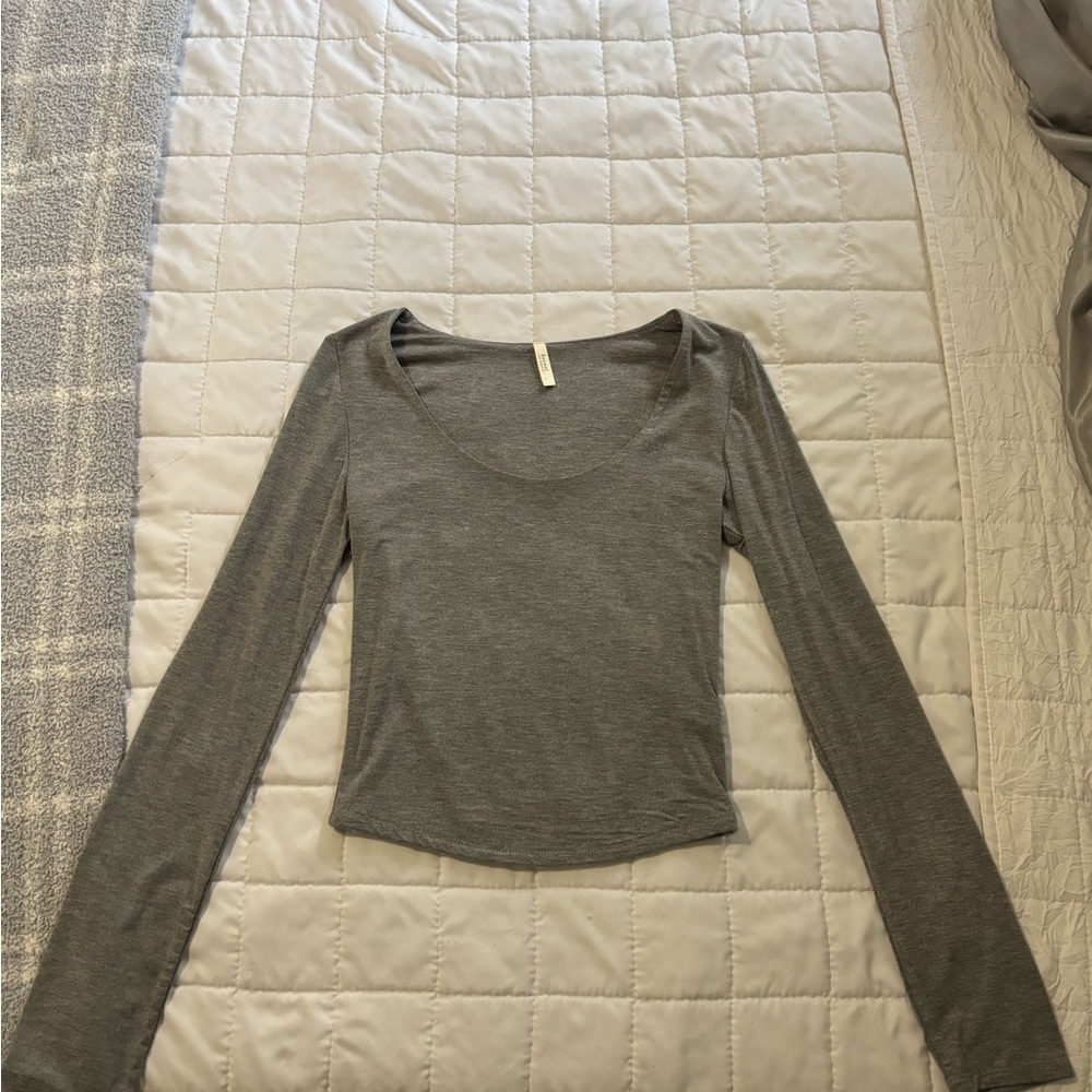 BE COOL Charcoal Long Sleeve Women's Top